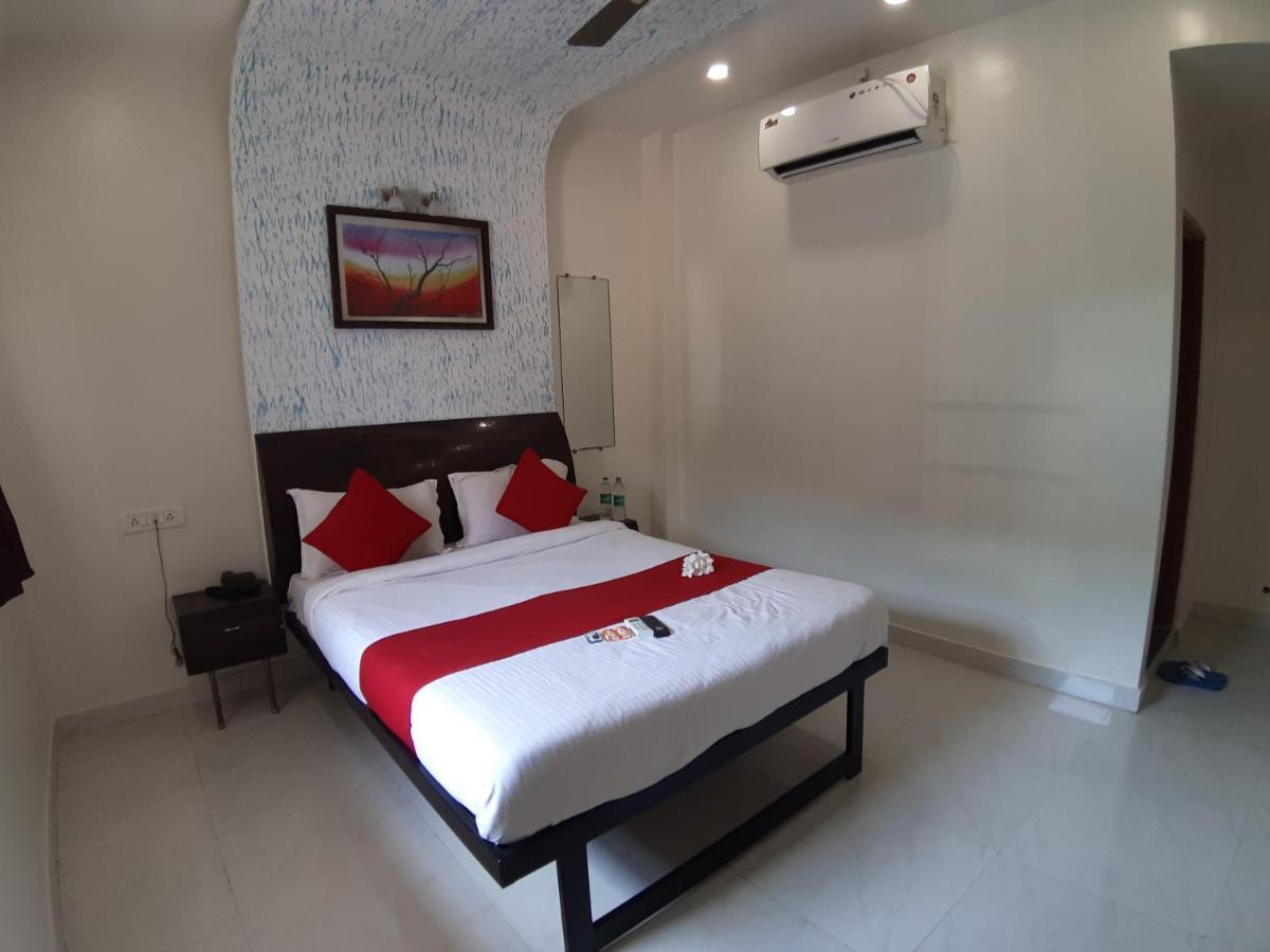 Hotel Great Annapurna Khuldabad Exterior photo